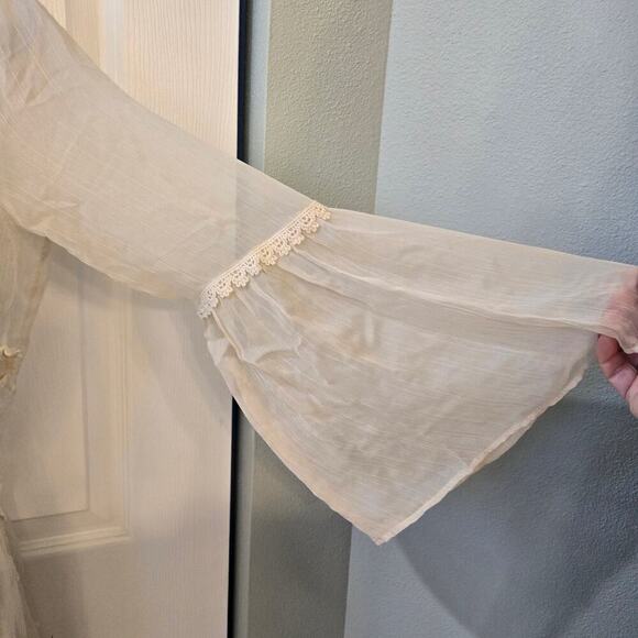 Lucy Paris boho chic dress Crochet trim bell sleeve Western Maxi dress - Picture 3 of 14